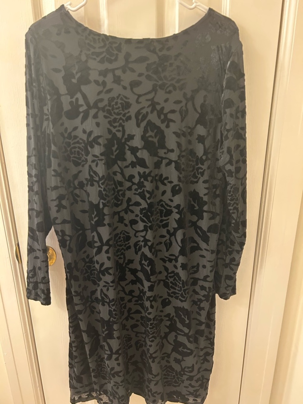 ellos Black and Gray Floral Long Sleeve Dress